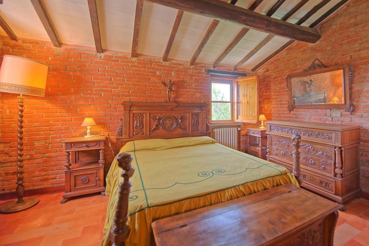 Villa Uccellaia By Posarellivillas Agello Εξωτερικό φωτογραφία